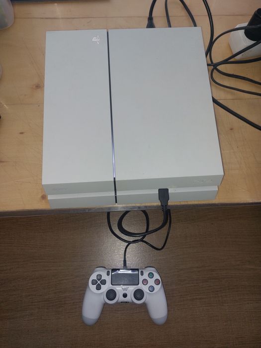 Play station 4 500gb