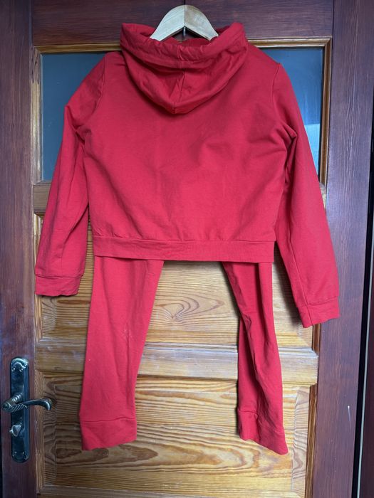 Czerwony dres Pakuten r.M/L