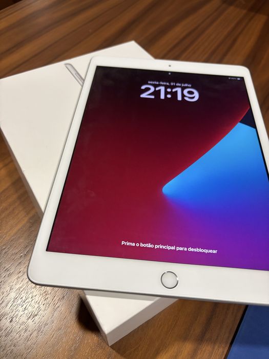 Vendo IPad 10.2”  - 32GB + Apple Pen