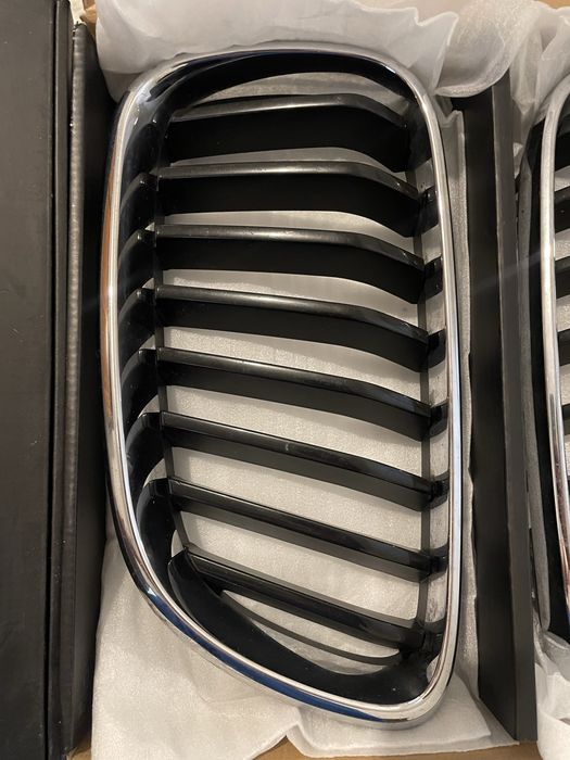 Grelhas BMW Originais Série 2 F22/F23 Cromadas OEM