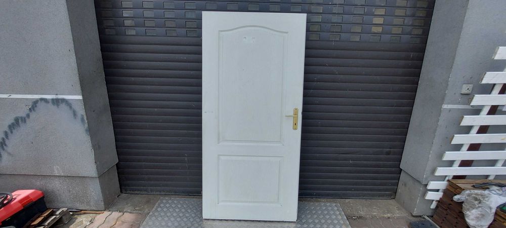 Drzwi wewnętrzne 200x90.