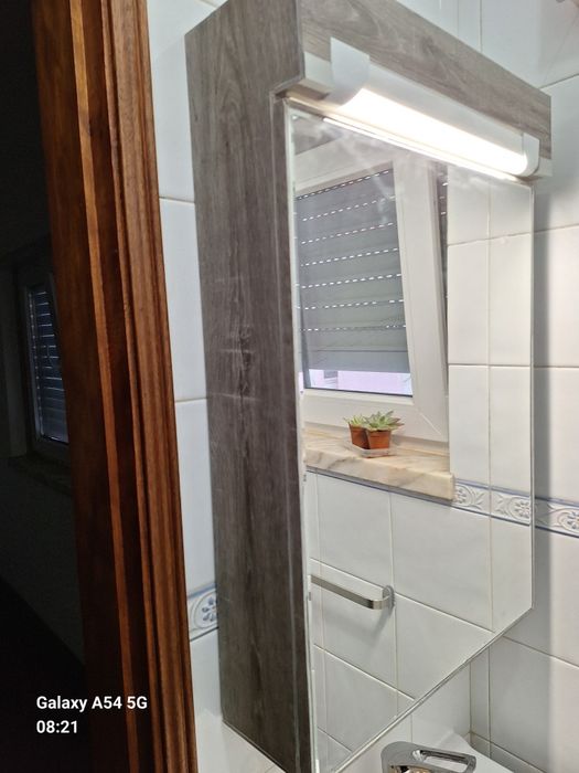 Armario de casa de banho