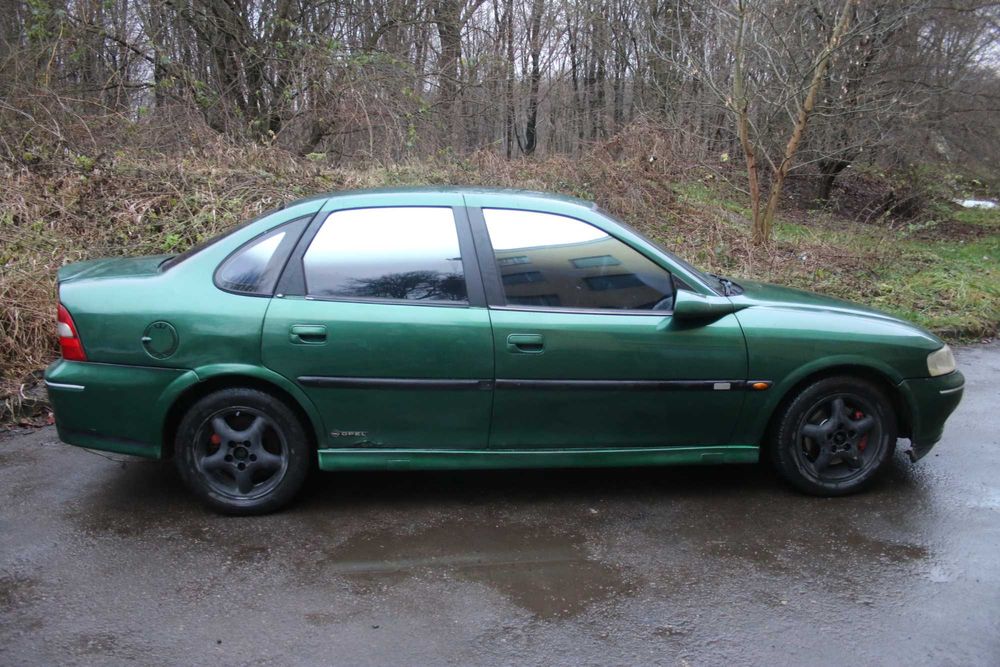 Opel vectra B 2.0