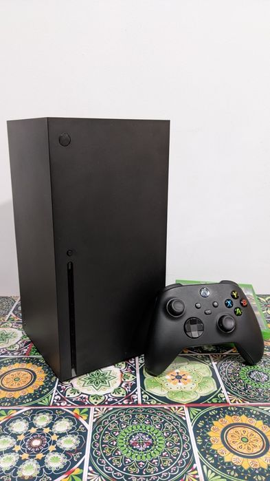 Xbox series X повний комплект +2 гри