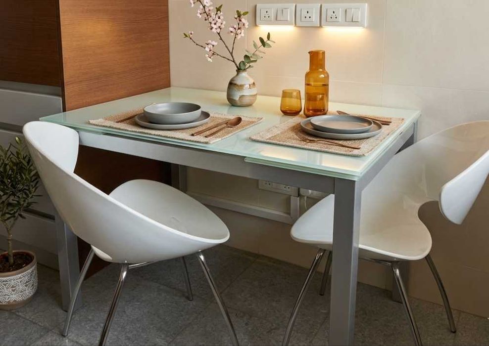 Mesa cozinha vidro extensível com 2 cadeiras