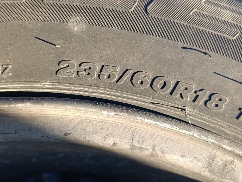 Диски в зборі KIA Sorento 5/114.3/r18/цо67.1/Santa fe/Mazda/235.60.18-6mm.