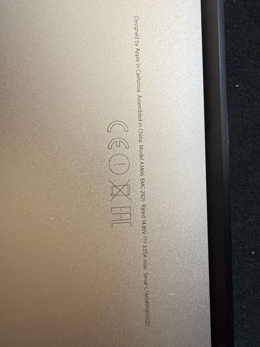MacBook Air 13” (Early 2015) A1466