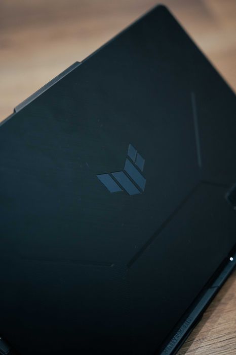 VENDO Portátil Gaming TUF