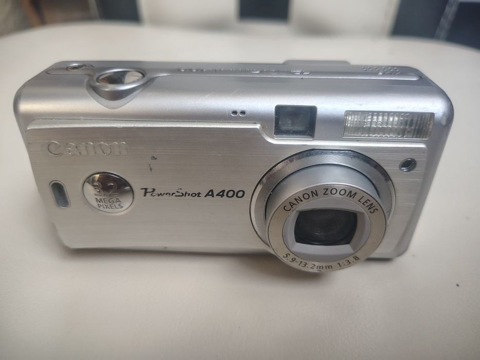 Цыфровой фотоаппарат Canon
