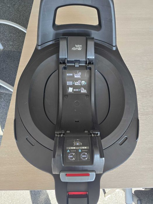 fotelik/nosidełko romer britax + baza