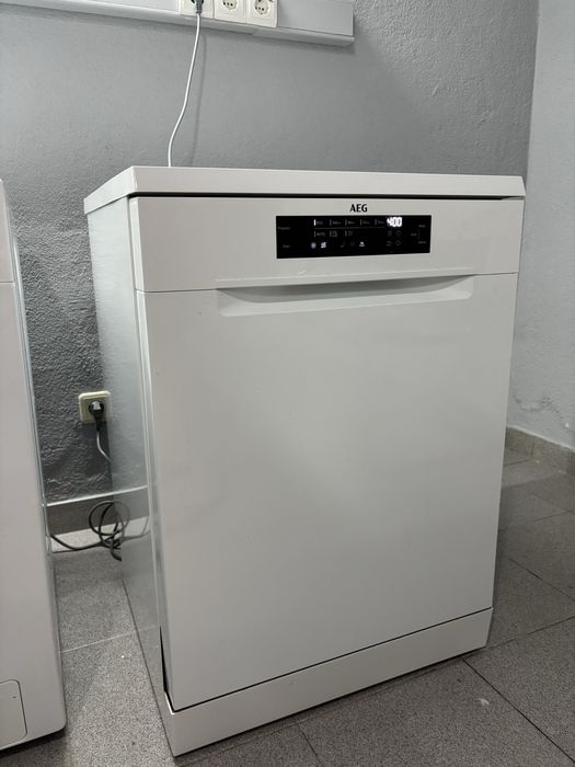 Máquina de Lavar Loiça AEG