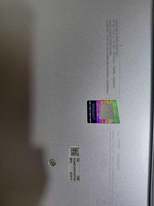 Asus VivoBook 15