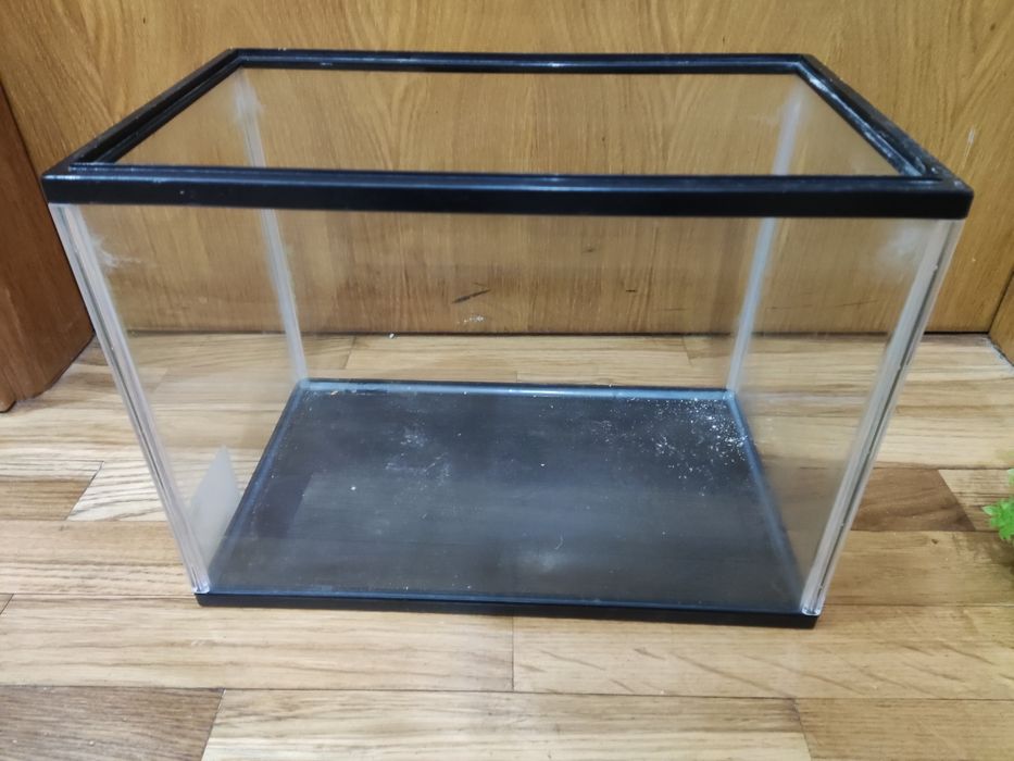 Vendo aquário usado