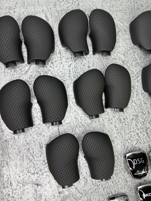 Емблема кришечка кнопка ДСГ Шкода Октавія Суперб Рапід DSG VRS 4x4