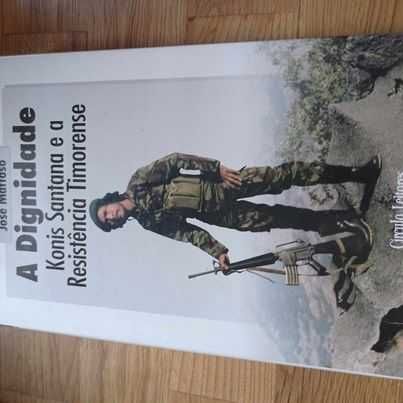 vendo livro A dignidade konis Santana e a resistência timorense