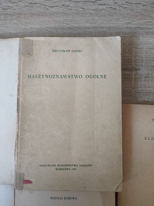 Zestaw książek technicznych, elementy maszyn, maszynoznawstwo, zbiór