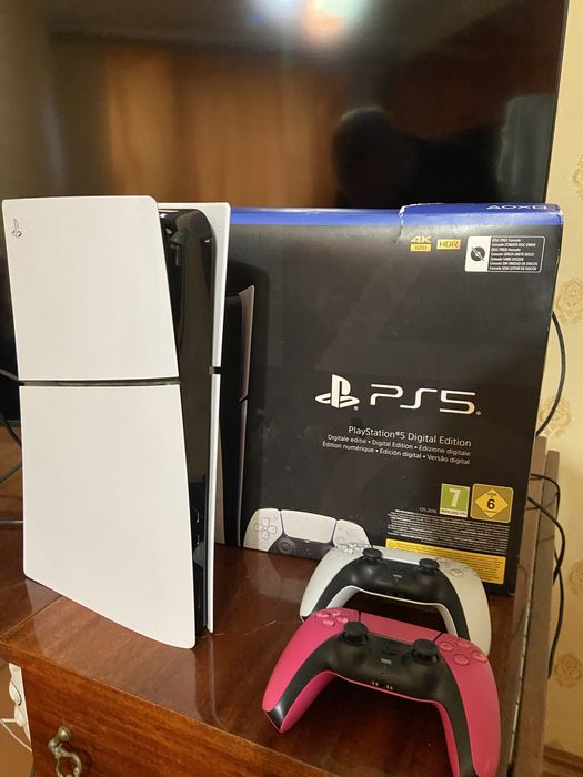 PlayStation 5 Slim(1TB)