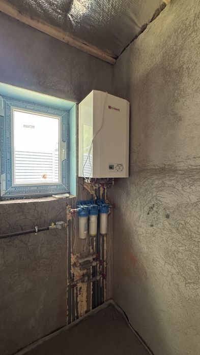 Одно поверховий чистовий будинок, підвал, гараж! Топова еколокація!