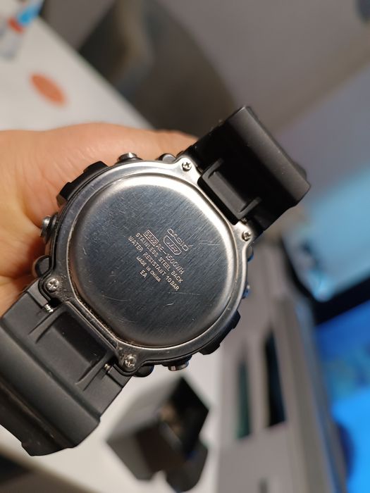 Zegarek Casio 1500WH