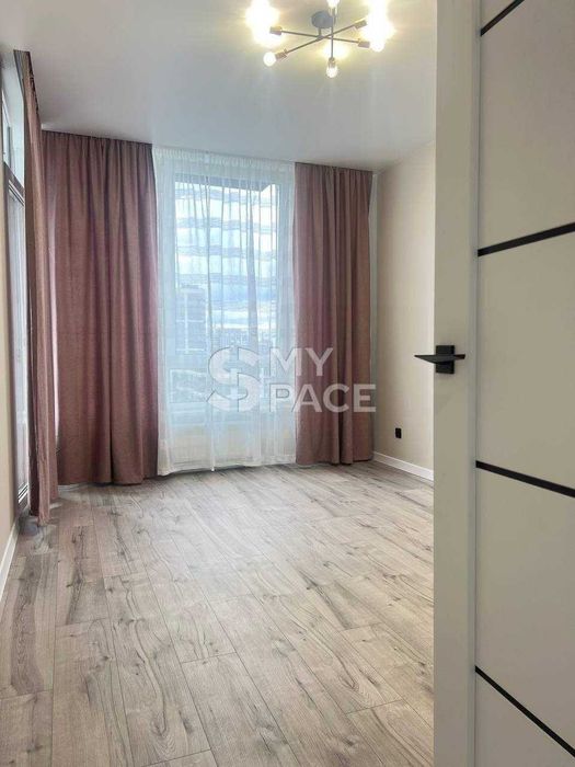 ТОП ЦІНА! Змієнка. Варшавський 3 З РЕМОНТОМ.Ретровіль.Оболонь.