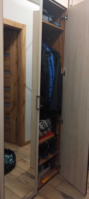 Szafa do przedpokoju