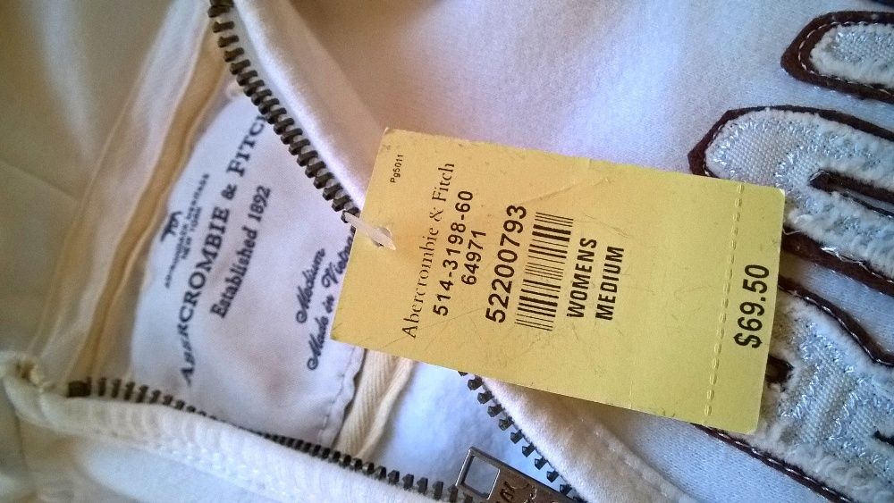 Abercrombie & Fitch biała modna bluza z USA