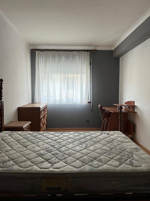 4 quartos no mesmo apartamento