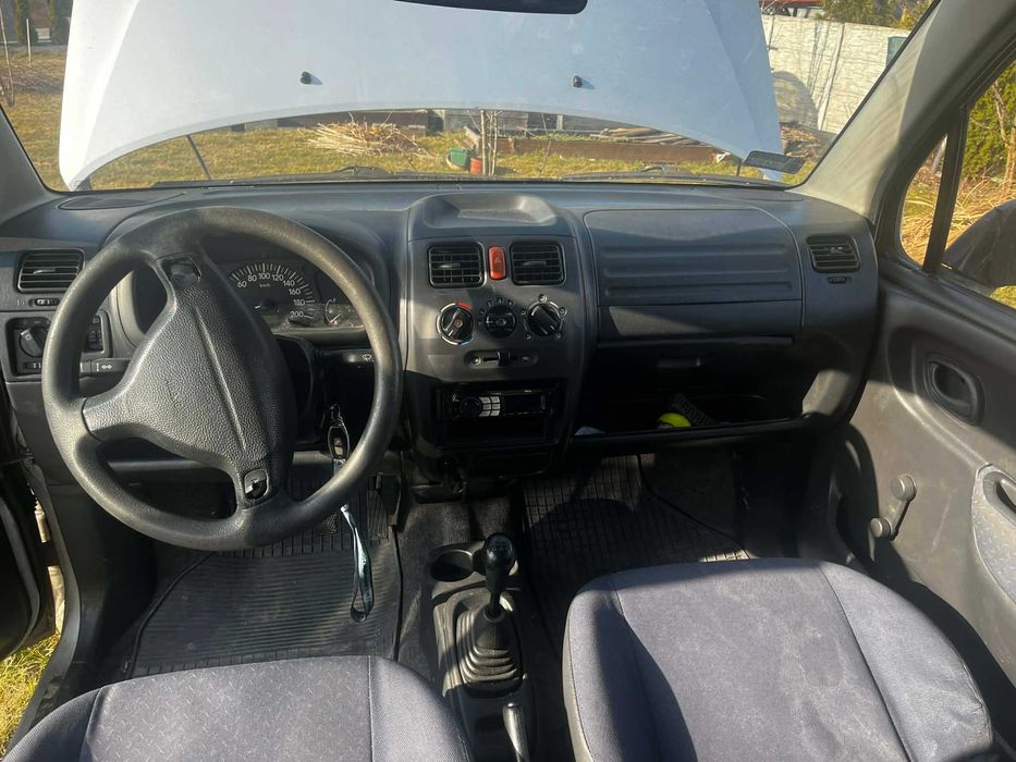 Auto Suzuki Wagon R+
