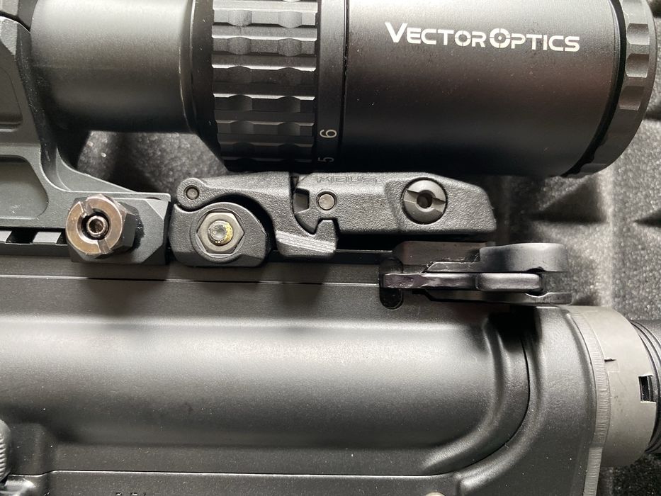 Оптичний приціл Vector Optics Aston 1-6x24 SFP (SCOC-24)