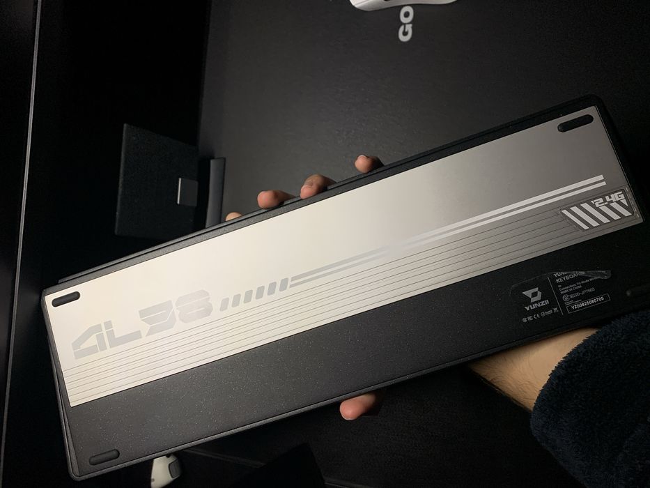 (NOVO) Teclado Wireless de Aluminio - Yunzii AL98