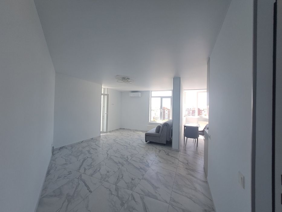 Продаж 1х-кімнатної квартири по пр-т. Злуки