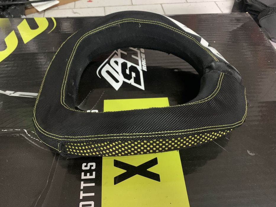 Donut Protetor de Pescoco EVS