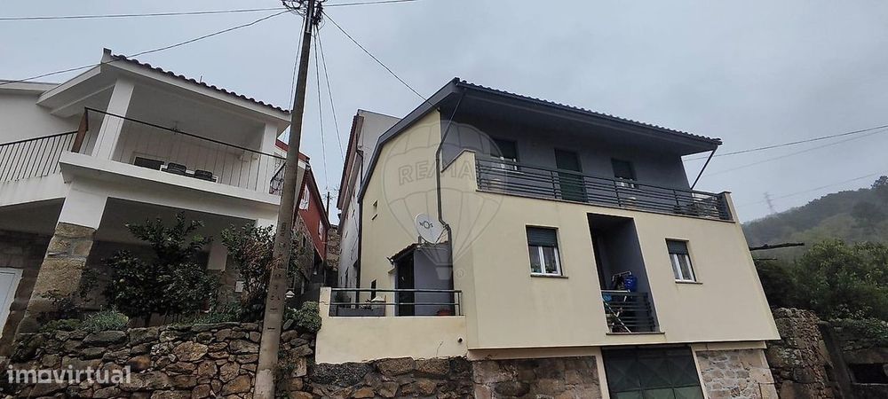 Moradia T6 para venda