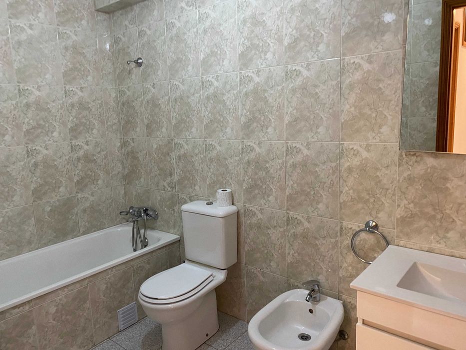 T1+1 C/Varanda Excelente,Equipado Na Maia, Impecável!