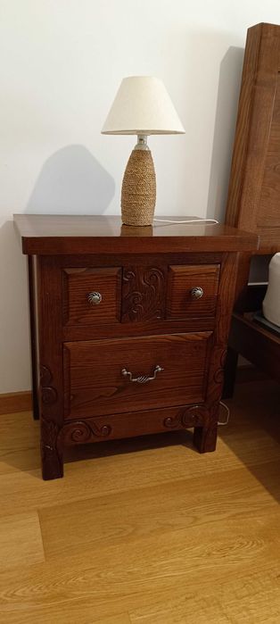 Mobília de Quarto de Casal – Estilo Clássico e Elegante