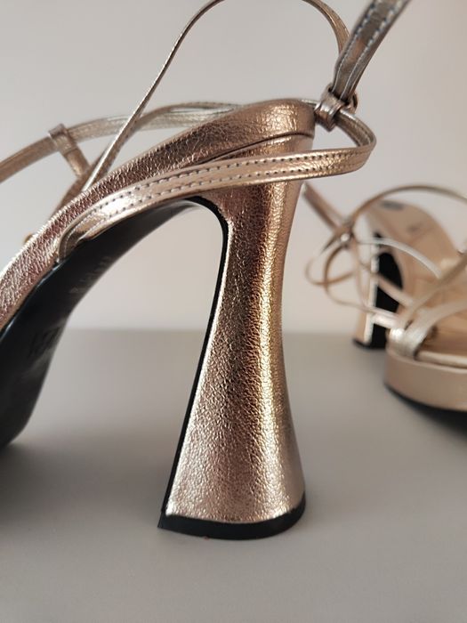 Platformy sandały Zara 42