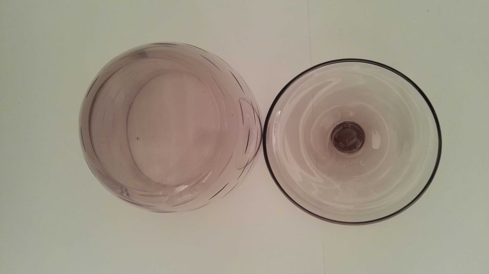 Кувшин пластик UltraSeal «Sterilite» и компотница (крюшонница) стекло.