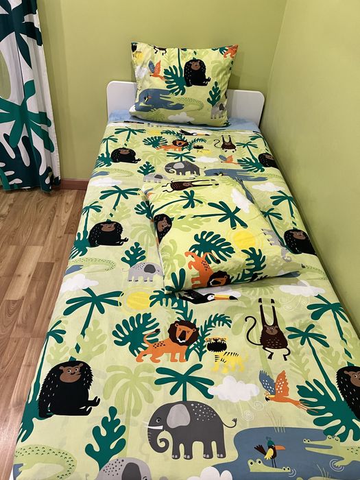 Conjunto selva criança