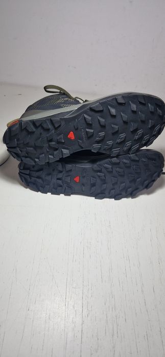 Salomon 42.          .