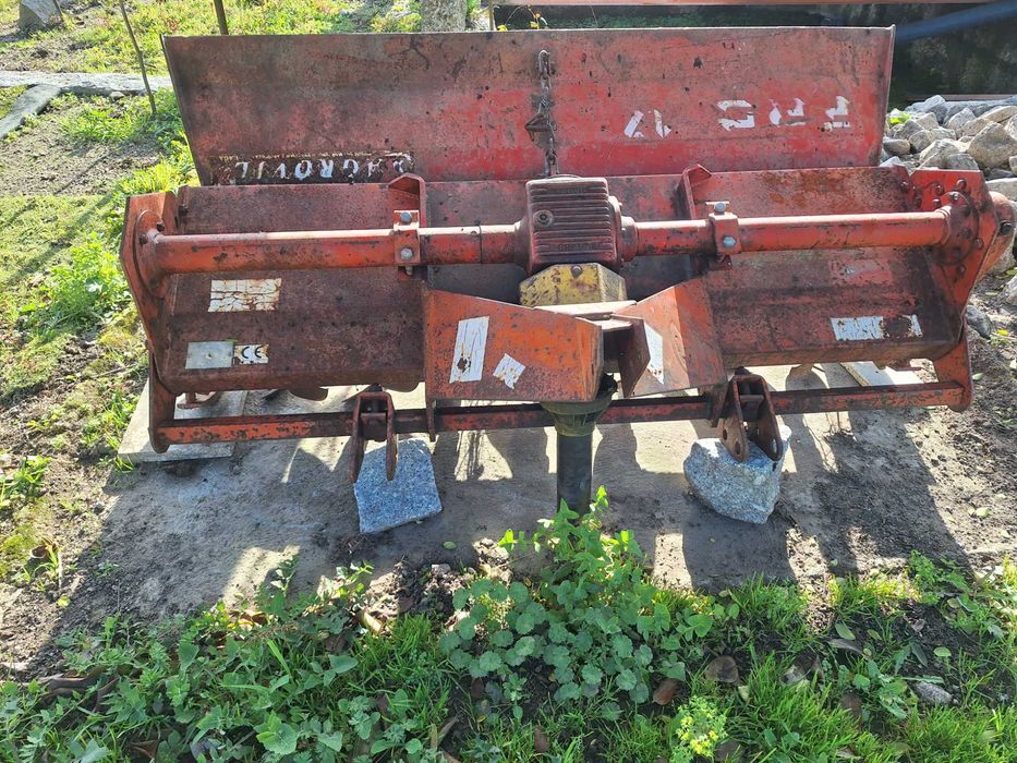 Fresa agrícola Agrovil