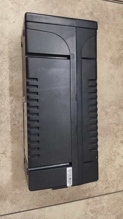 Безперебійне для комп'ютера та інших приладів BNT-800AP