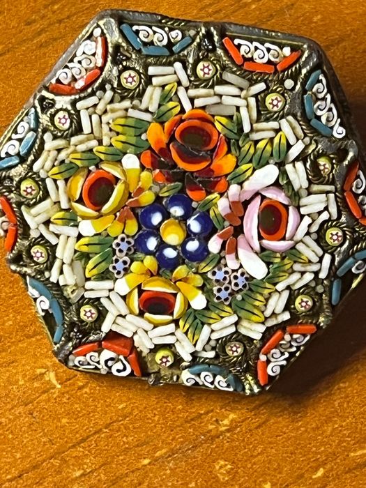 Брошка колекційна, набірна, Італія Milliffolium