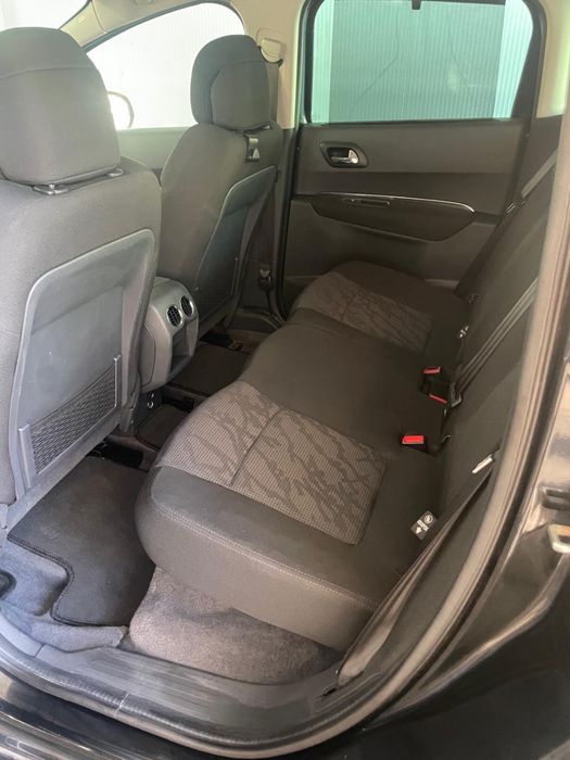 Peugeot 3008 apenas 155000klm — photo 5