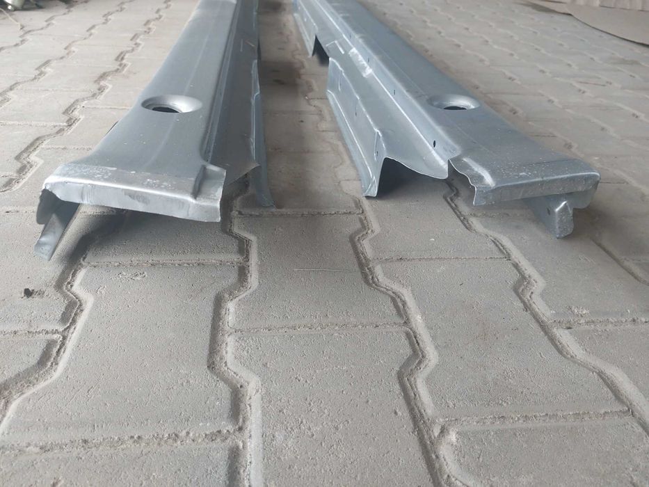 Поріг Порогі Пороги на Mercedes 210 Мерседес 210 (06.95-03.03)