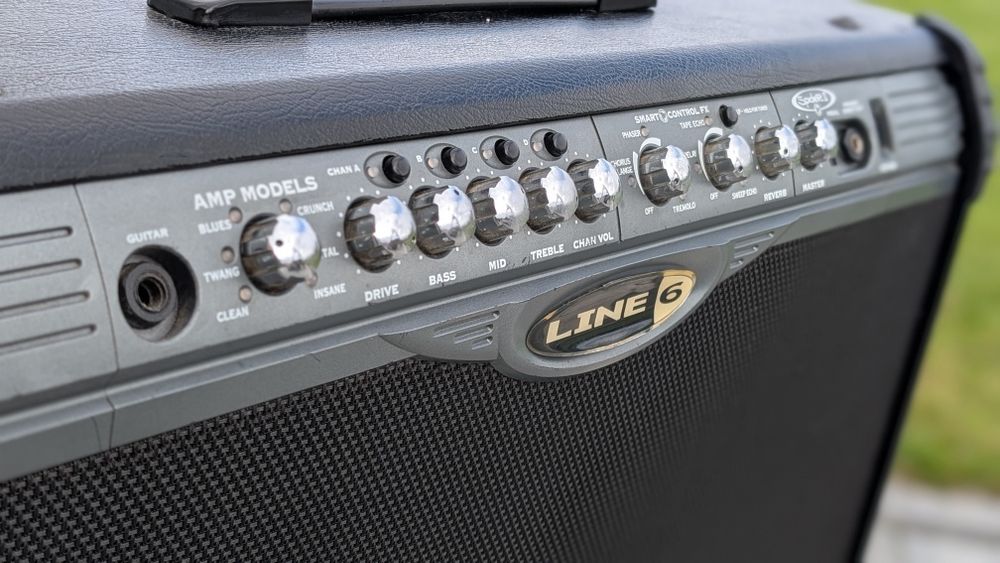 Line 6 Spider II 150 Watt 2x12 Guitar Combo