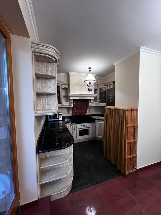 Mieszkanie  prywatnie winda miejsce postojowe obok szpitala Ligota 64m