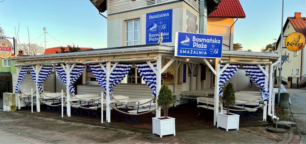 Noclegi nad morzem - Pensjonat Plaża 2, basen - Rowy