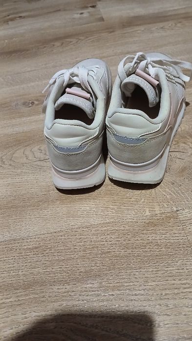 Buty damskie sportowe Sprandi