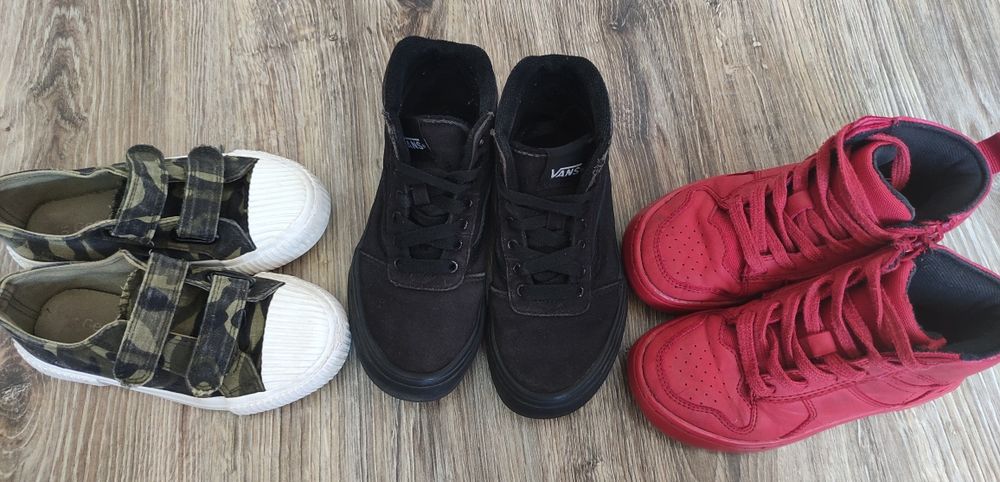 Хайтопи Vans,  черевики Zara та кеди George