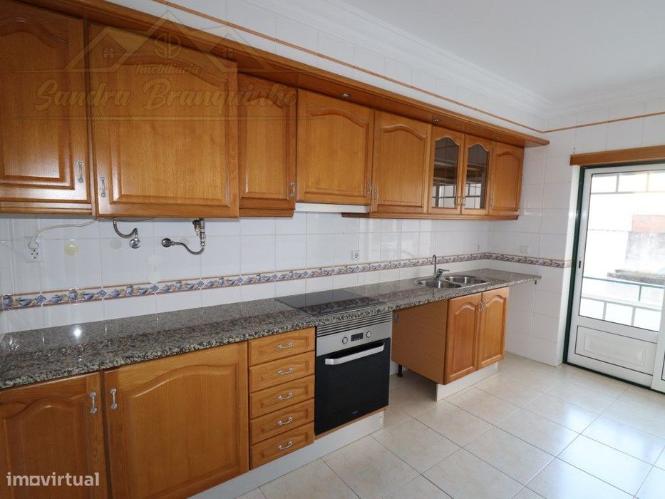 Apartamento T2 no centro Bombarral — Bombarral E Vale Covo, Leiria